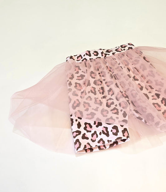 Šorti ar tillu Leoparda