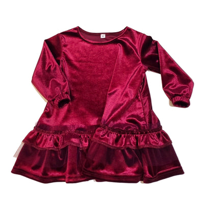 Sarkana svētku kleita